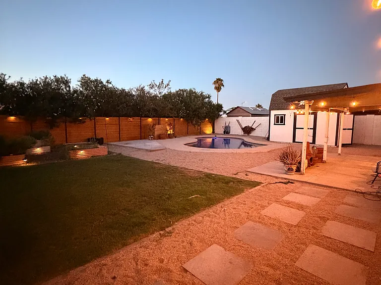 1318 W Tonopah Dr — Photo 8