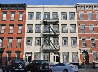 1025 Washington St APT 2R, Hoboken, NJ 07030