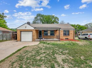 2010 S Old Manor Rd, Wichita, KS 67218