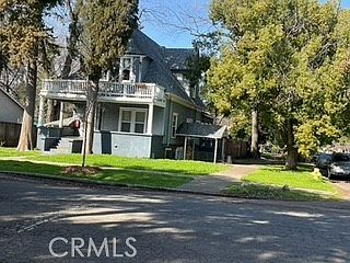 1st image of 202 W 2nd Ave