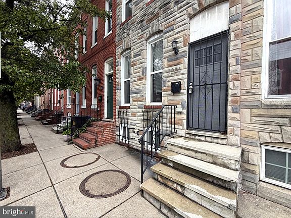 3rd image of 1206 Washington Blvd