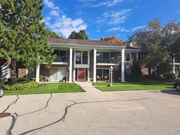 106 Evelyn LANE #D, Lake Geneva, WI 53147