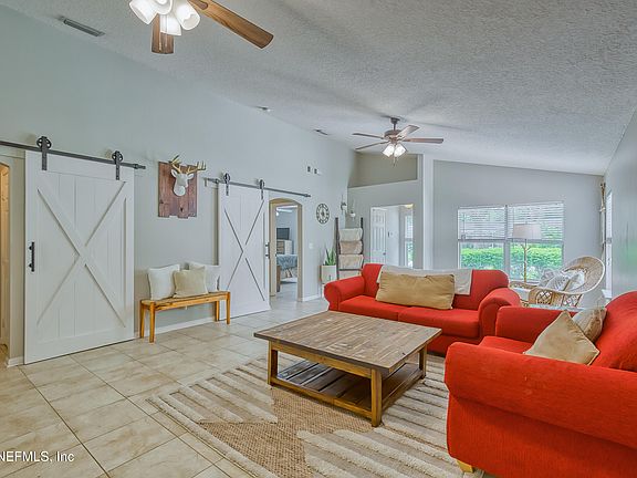 3rd image of 1315 LAMBOLL Avenue