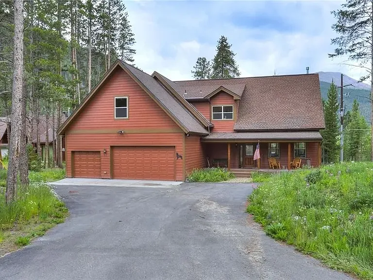 80 Blue Rock Dr — Photo 1