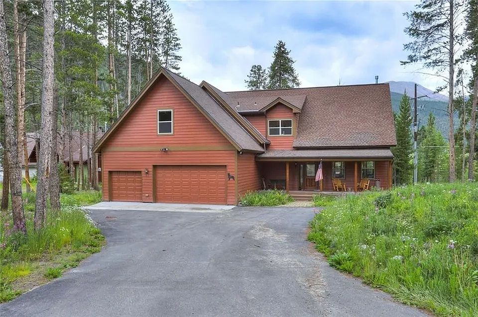 1st image of 80 Blue Rock Dr