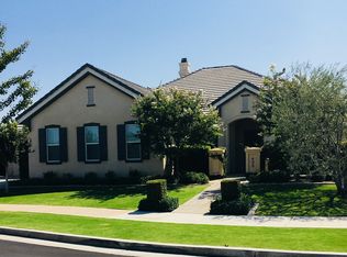 400 Penzance Dr, Bakersfield, CA