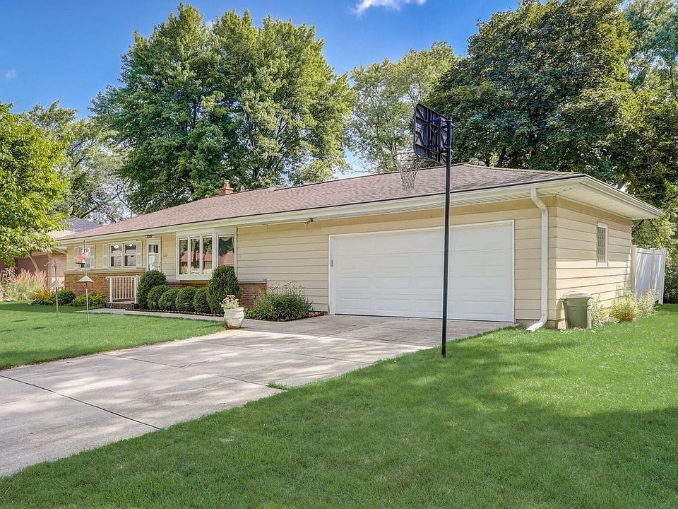 1st image of 4442 North 108th STREET