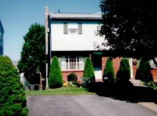 157 Roberts St, Alburtis, PA 18011