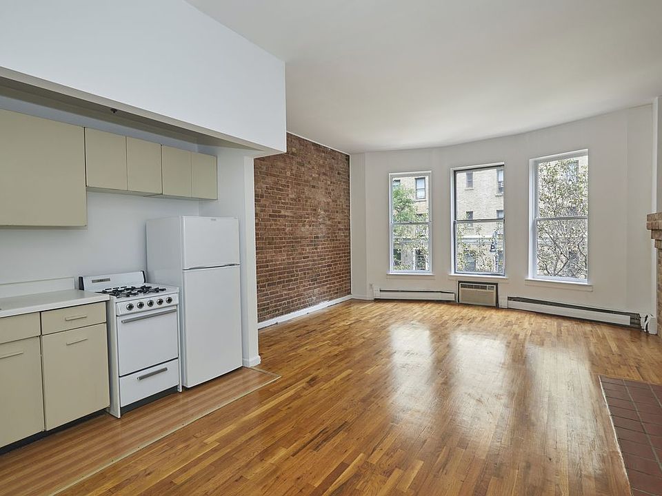 1st image of 316 W 90th St APT 3