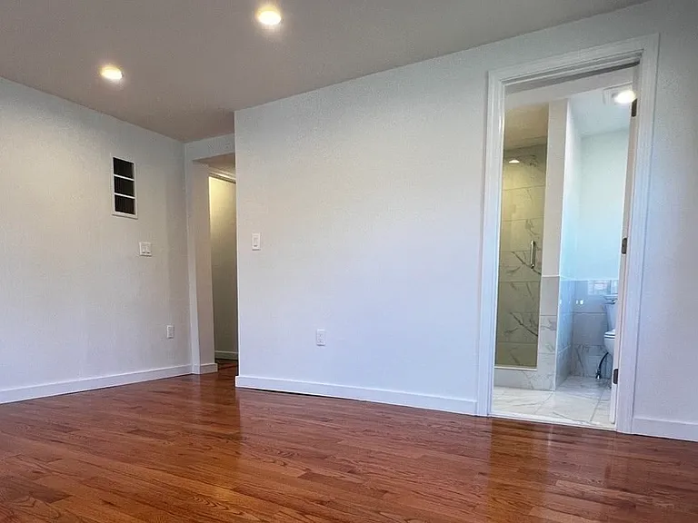 292 Great Rd #1 — Photo 14