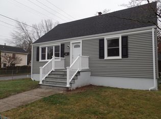 1377 Sylvan Ave, Bridgeport, CT 06606