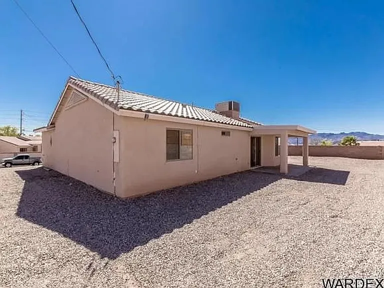 2675 Bluewater Dr — Photo 4