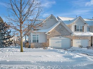 11961 S Winterberry Ln, Plainfield, IL 60585