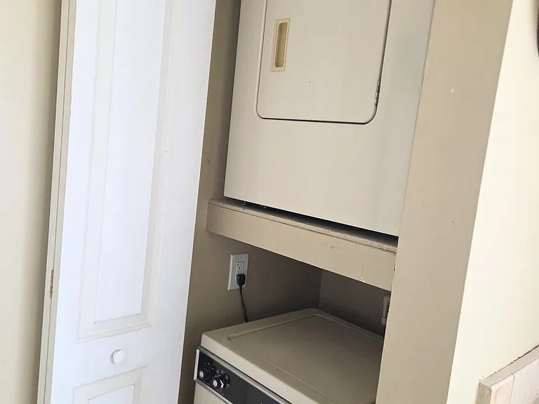 980 Constitution Dr #J — Photo 16
