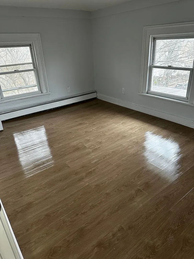 57 Thompson Street — Photo 3
