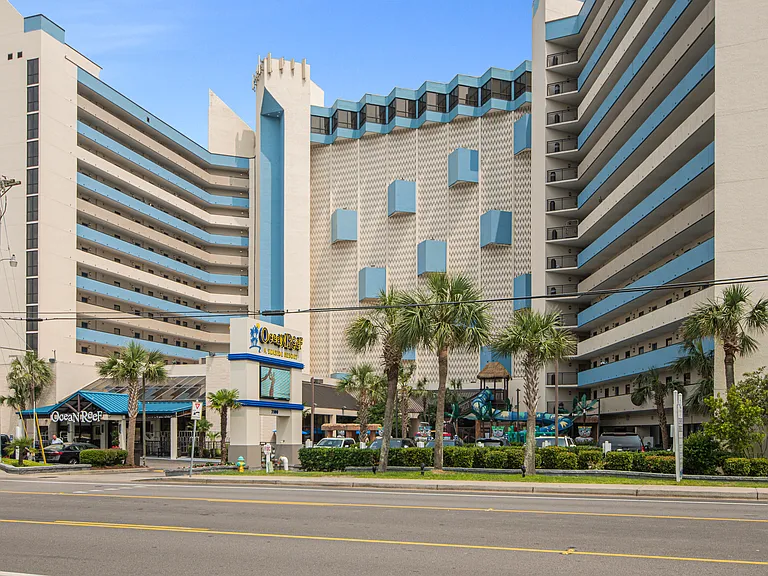 7100 N Ocean Blvd #902 — Photo 3