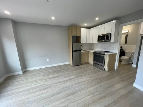 30-38 31st Street image 3 of 6