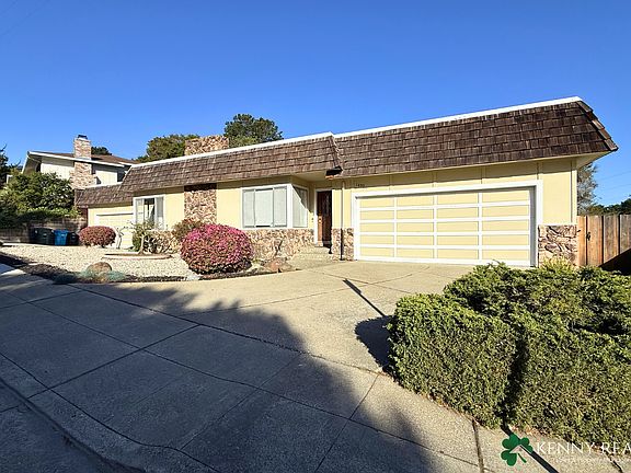 2nd image of 1400 Cedarwood Dr