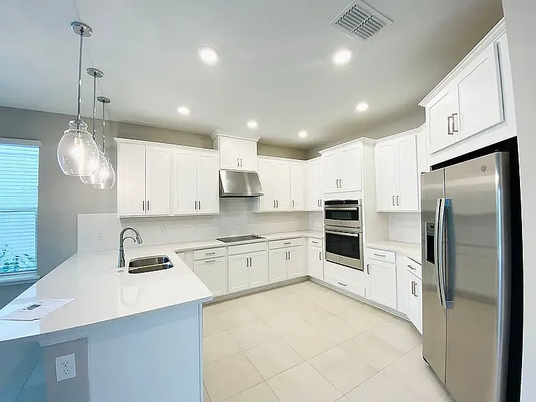 2304 Kestrel Perch Pl — Photo 7