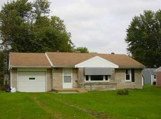 604 E North St, Westport, IN