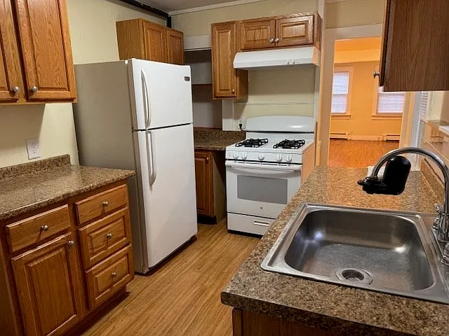 277 E Merrimack St #1 — Photo 4