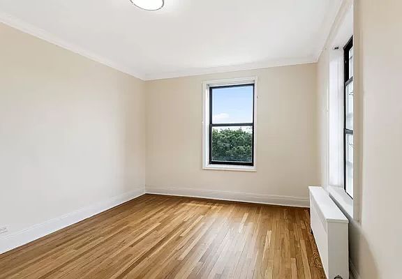 5th image of 3875 Waldo Ave APT 6F