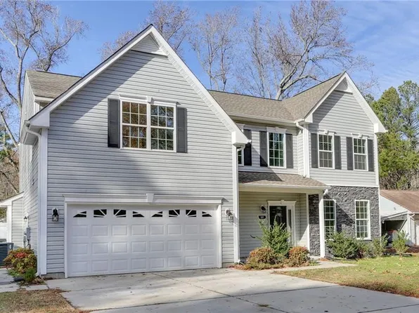101 Sycamore Ln, Yorktown, VA 23690