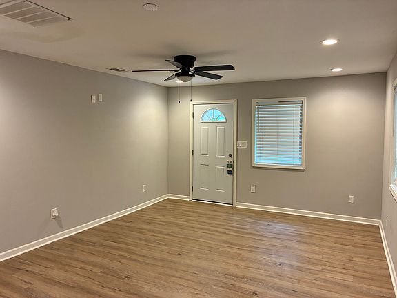 4th image of 5315 West St