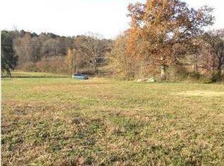 121 Rolling Meadows Rd, Pikeville, TN 37367