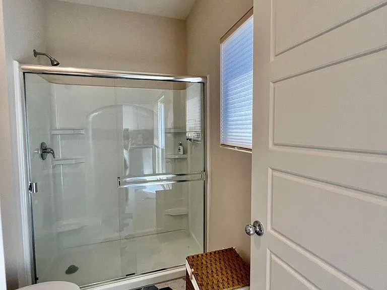 2145 W Harmont Dr — Photo 14