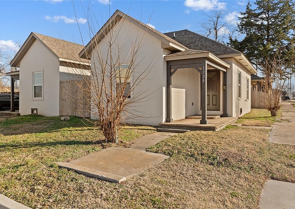 1st image of 1326 NW 6th St #1326