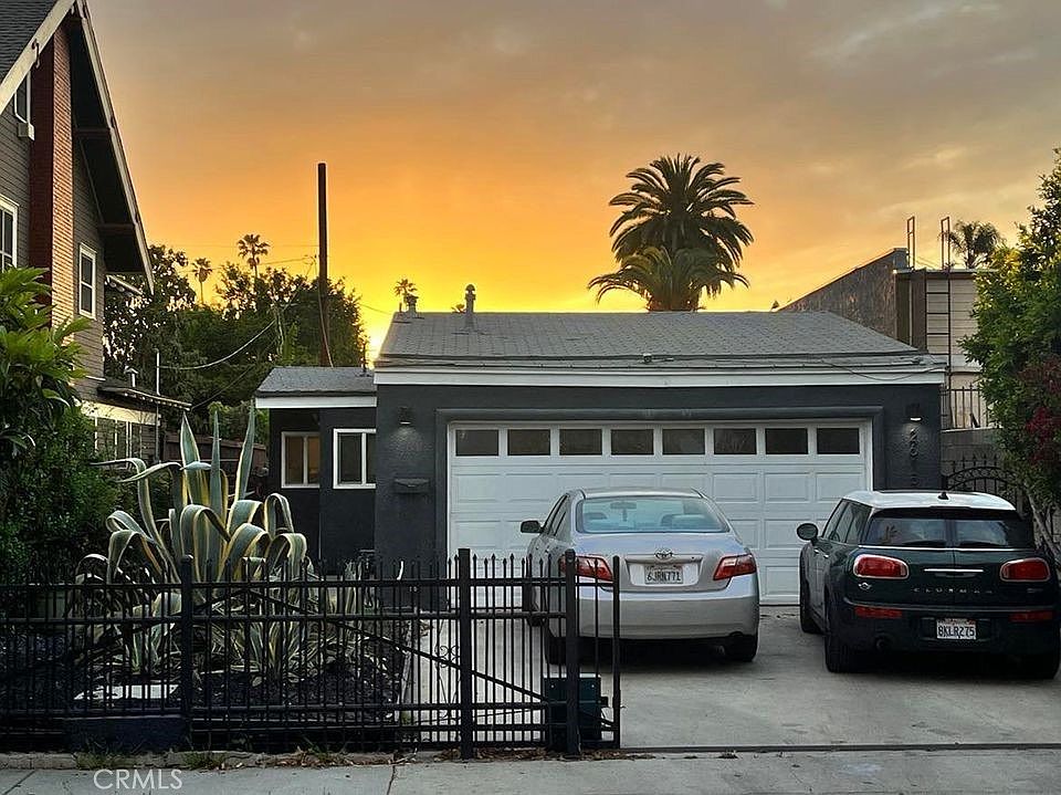 1st image of 2615 Van Buren Pl #2615