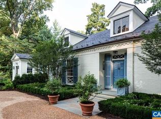 685 Ivy Ln, Charlottesville, VA 22901