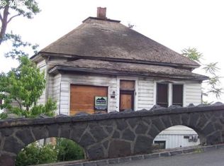 605 E 4th St, The Dalles, OR 97058