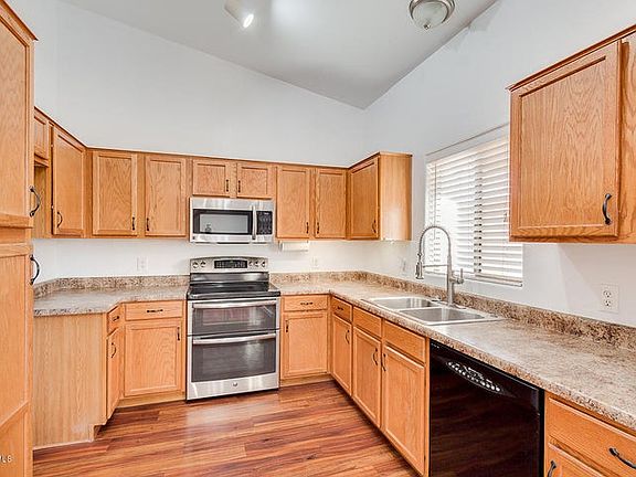 5th image of 1932 N Mesa Dr Unit 12