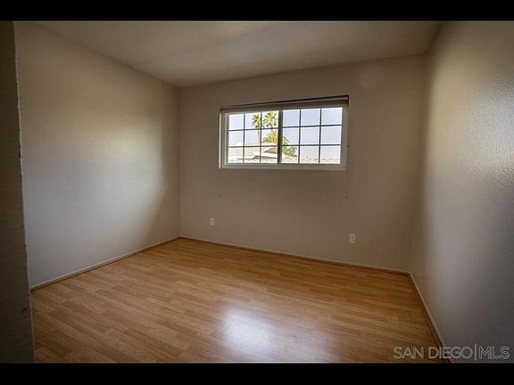 5th image of 5091 Guava Ave