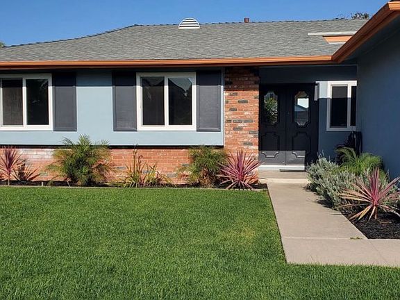 5th image of 315 Nocturne Ct