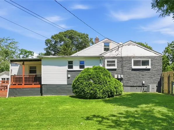 1459 Wiley St, Fairborn, OH 45324