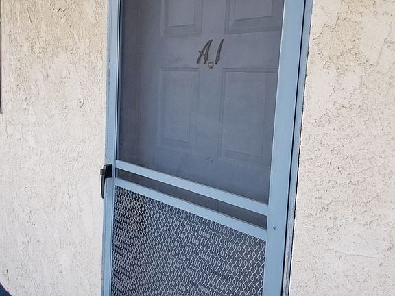 3rd image of 539 Burkemo Ln APT A1