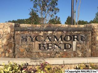 100 Sycamorebend Dr, Huntsville, AL 35806