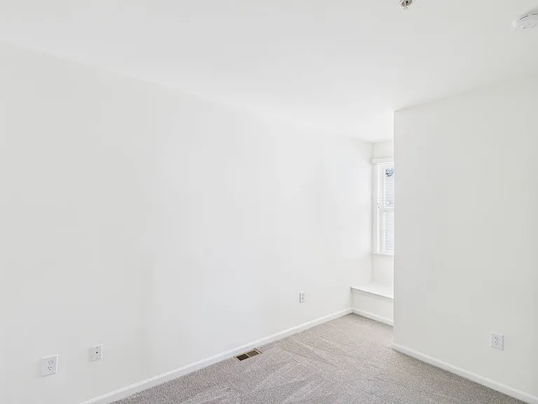 Botanica Cottages Apartment Homes — Photo 33