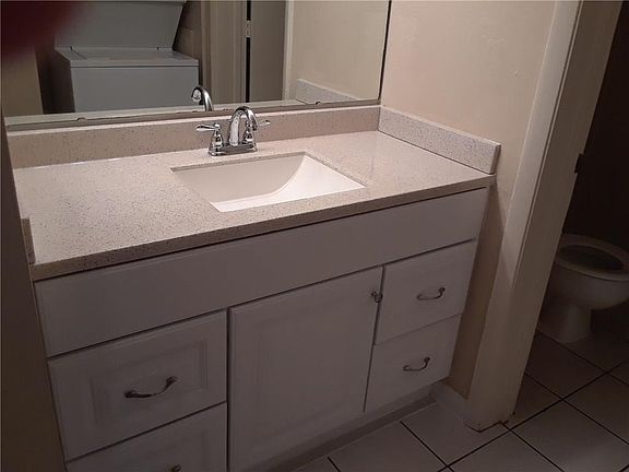5th image of 1672 SE Green Acres Cir APT B103