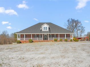 259 Lynne Terry Dr, Thomasville, NC 27360