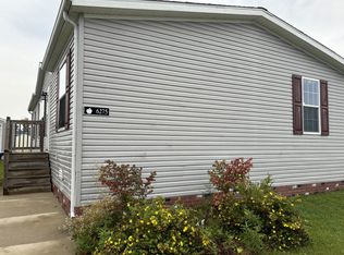 6275 Princess Blvd #312, Fenton, MI
