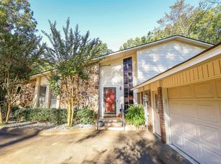 166 Greenbriar Rd, El Dorado, AR 71730