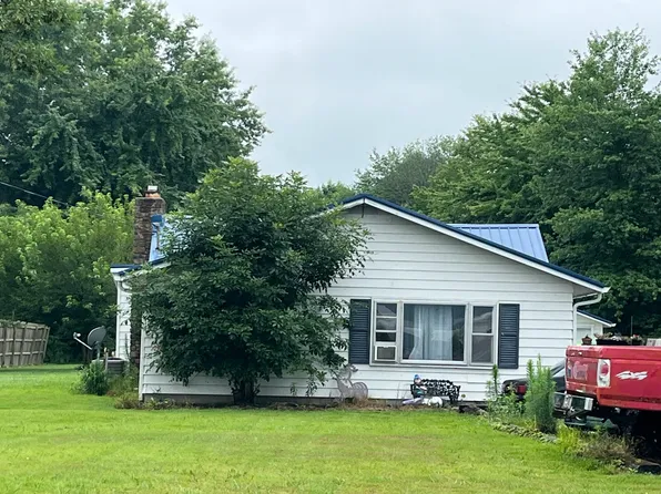 6810 S 300 W, Columbus, IN 47201