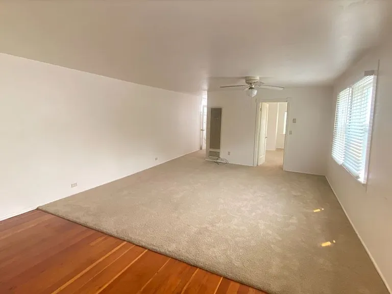 100 Edgecliff Way — Photo 6
