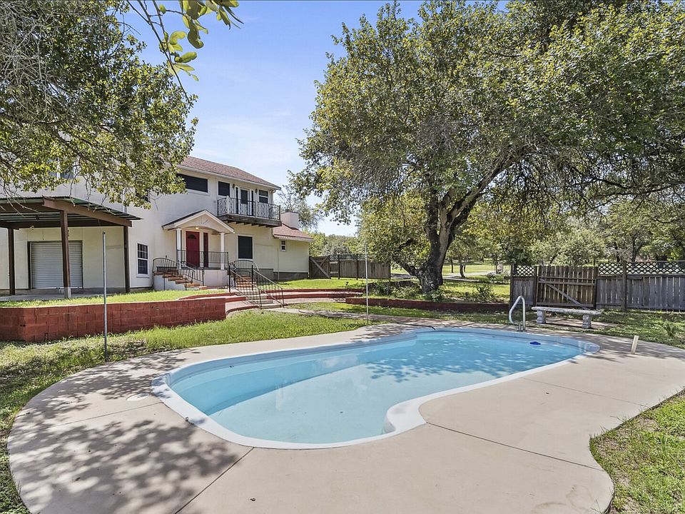 1st image of 217 SKY VIEW DR