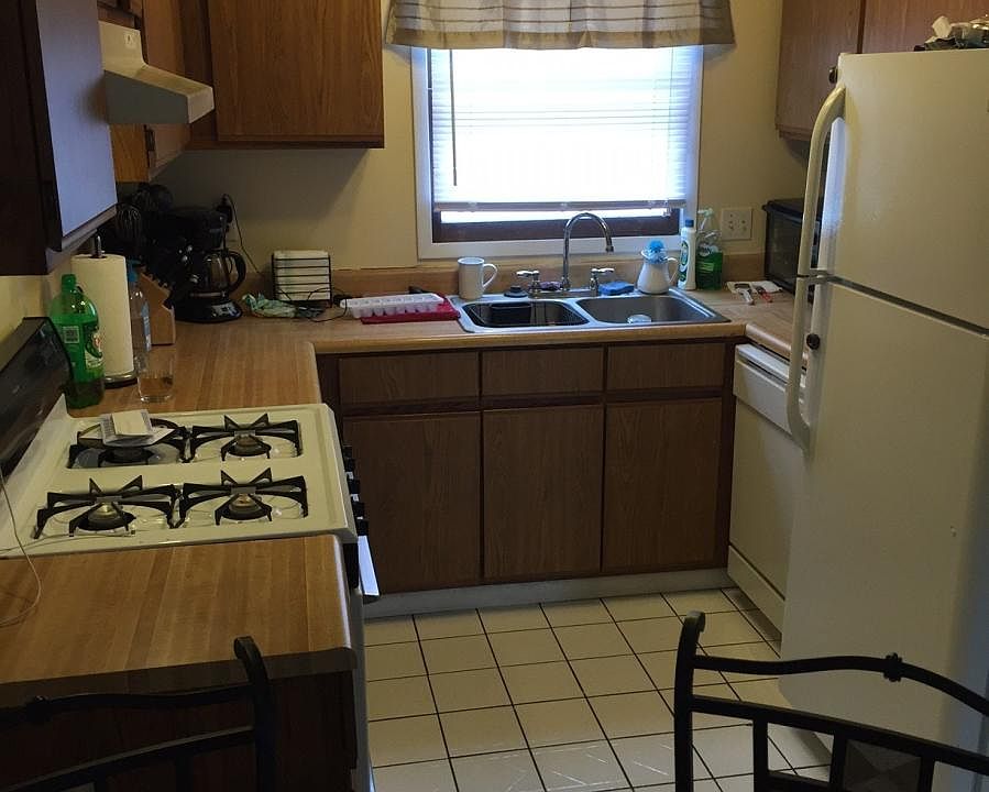 2nd image of 70 Transvaal Ave