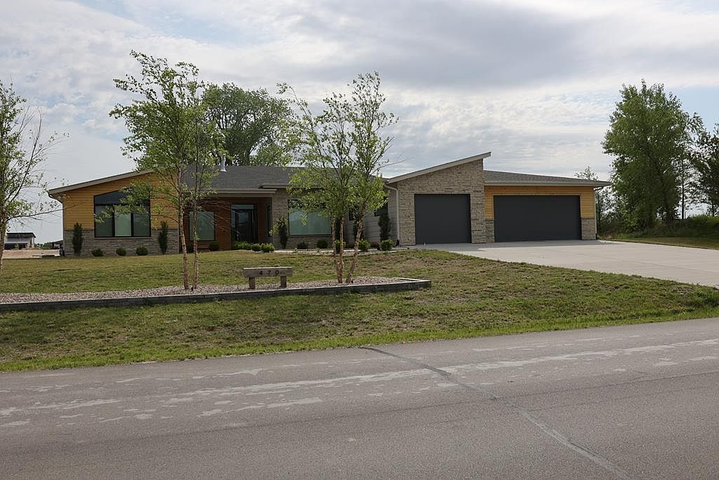 470 Sandy Pointe Ln, Ashland, NE 68003 Zillow